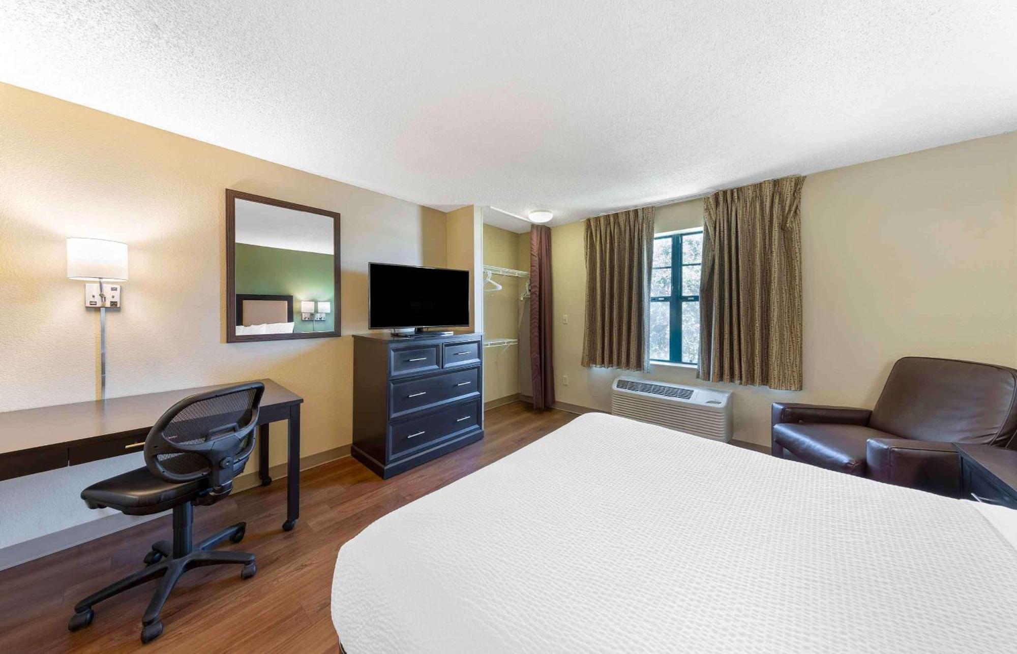 Extended Stay America Select Suites - Atlanta - Cumberland Mall Smyrna Εξωτερικό φωτογραφία