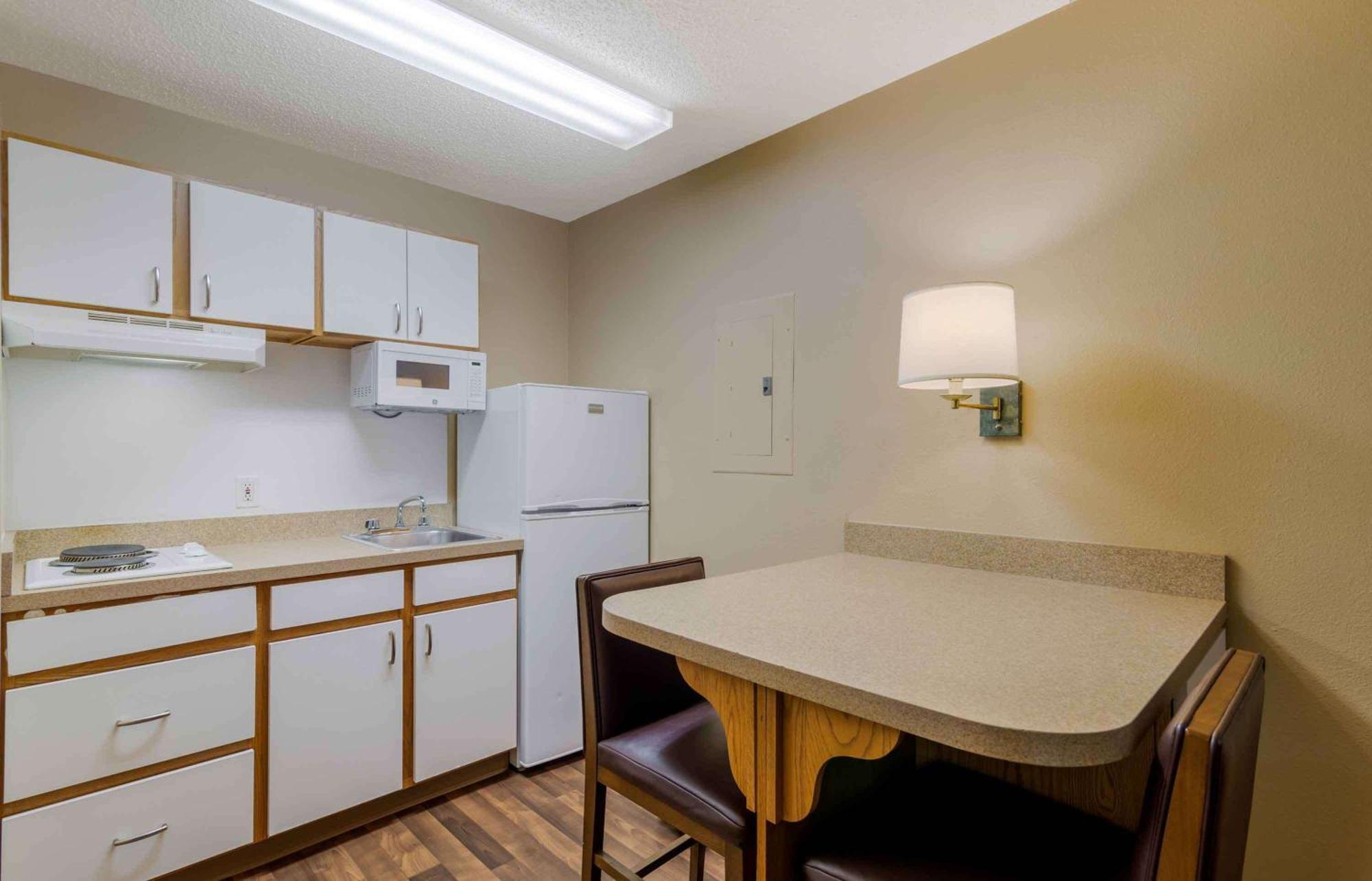 Extended Stay America Select Suites - Atlanta - Cumberland Mall Smyrna Εξωτερικό φωτογραφία