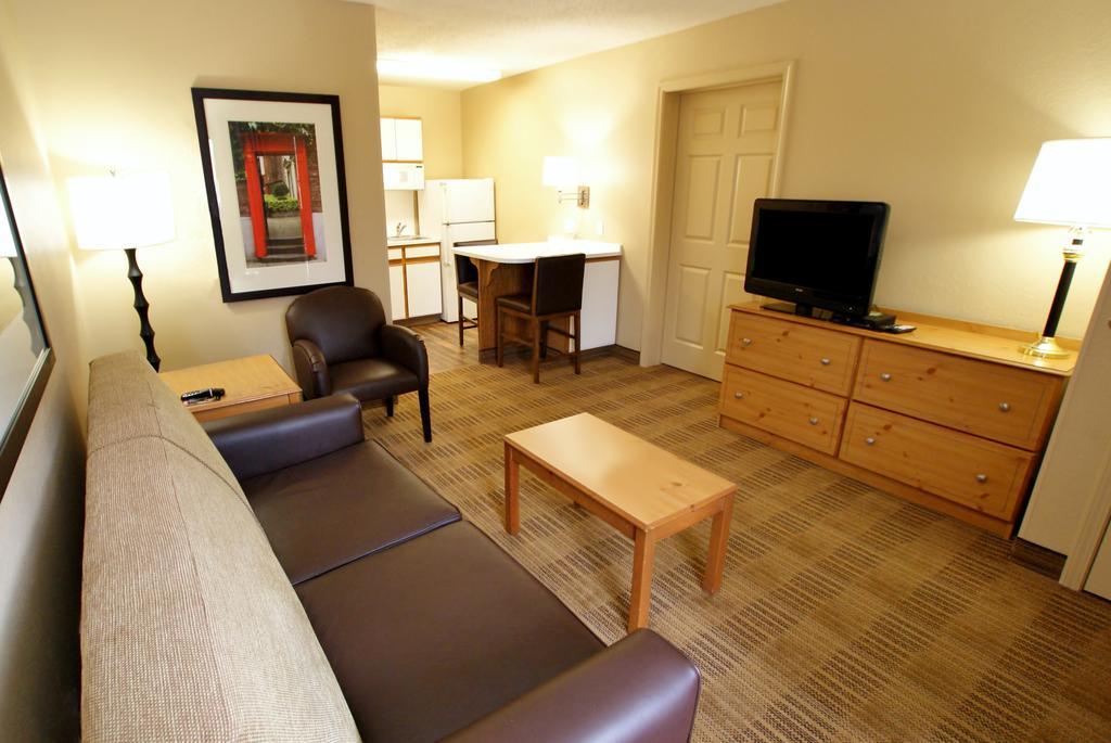 Extended Stay America Select Suites - Atlanta - Cumberland Mall Smyrna Εξωτερικό φωτογραφία
